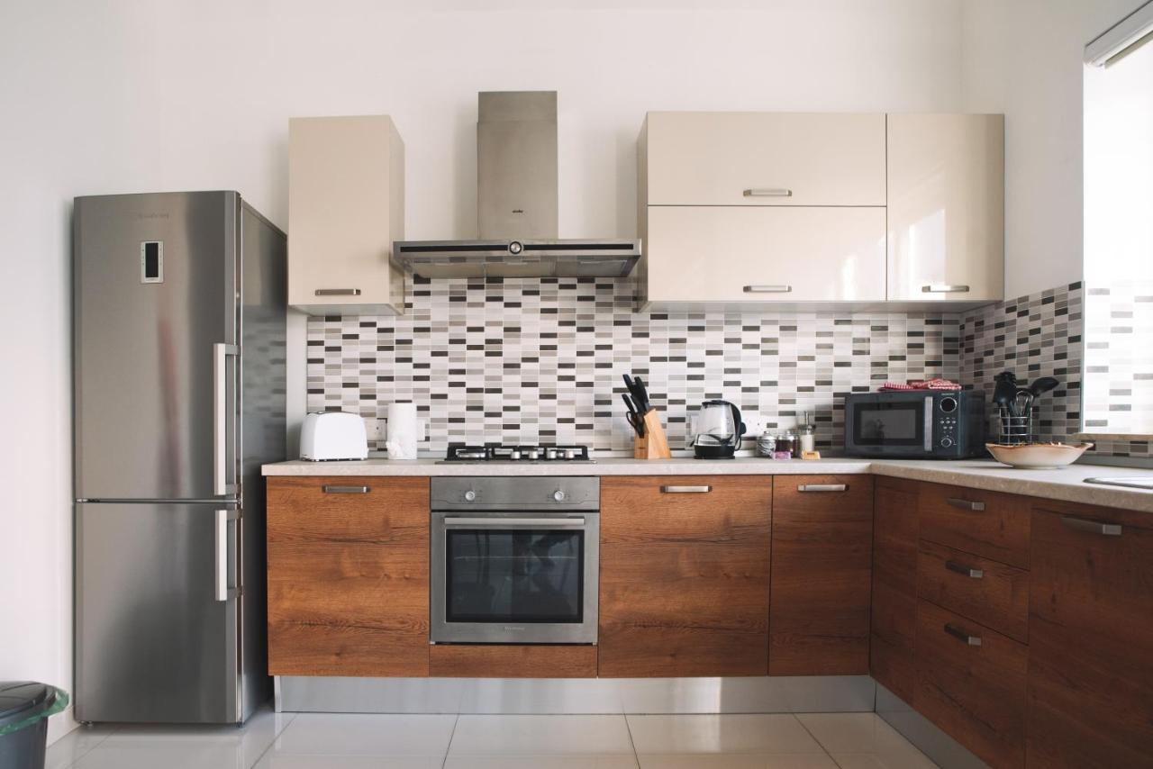 Modern 3 Bedroom With Ac Apartment Zabbar Екстер'єр фото