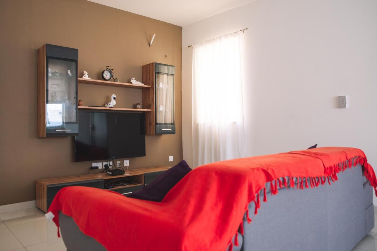 Modern 3 Bedroom With Ac Apartment Zabbar Екстер'єр фото