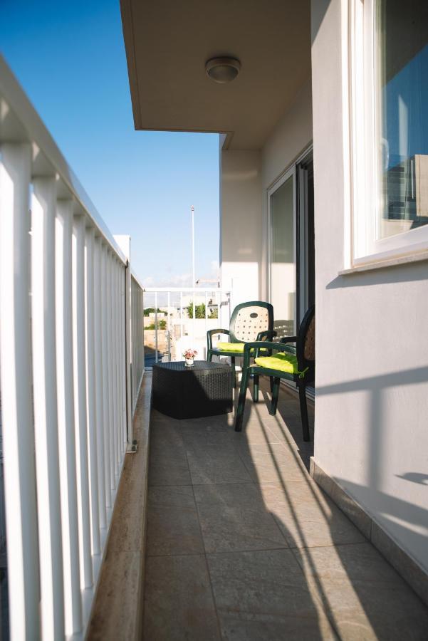 Modern 3 Bedroom With Ac Apartment Zabbar Екстер'єр фото