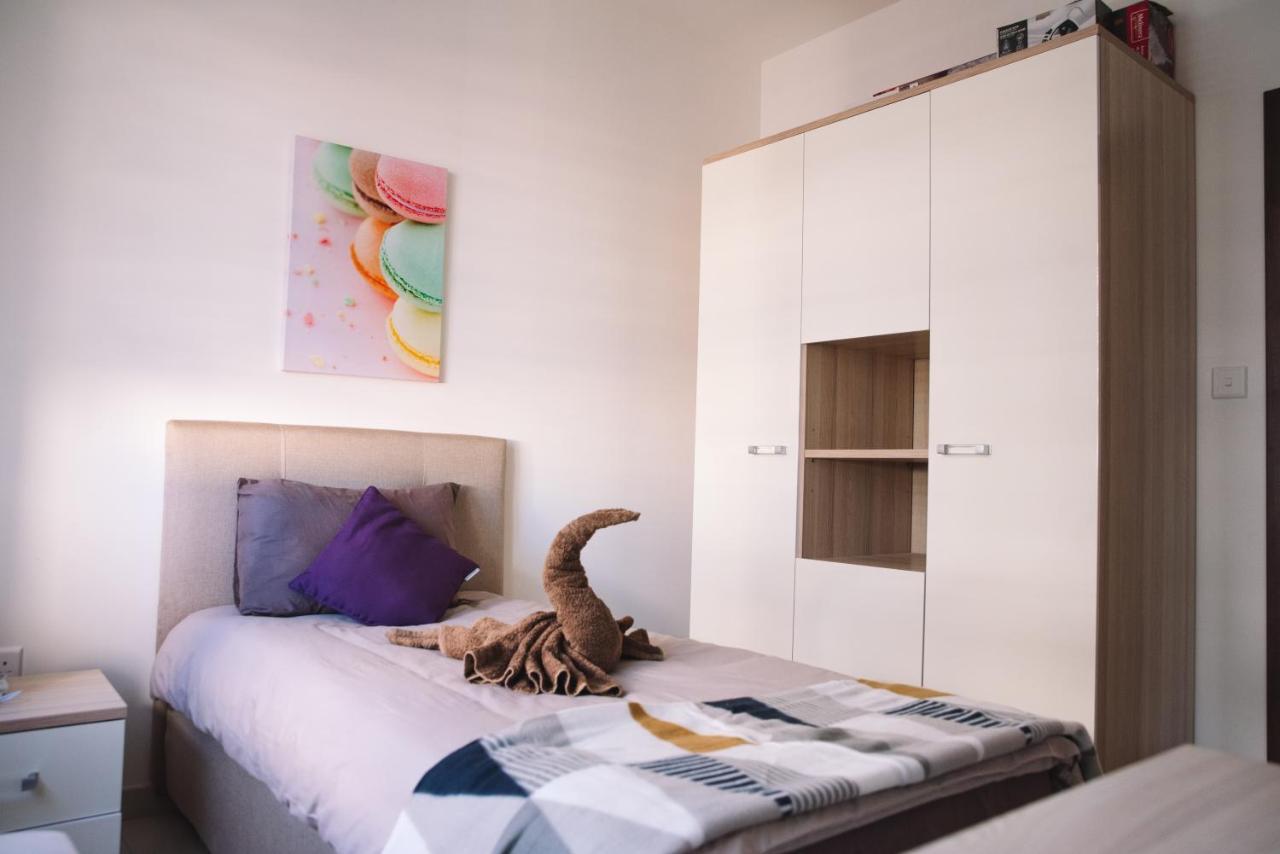 Modern 3 Bedroom With Ac Apartment Zabbar Екстер'єр фото