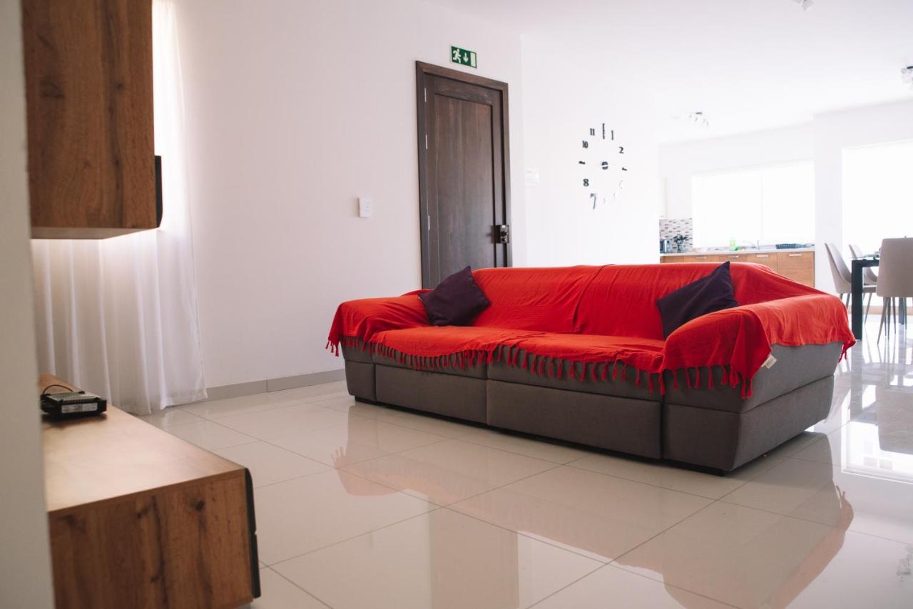 Modern 3 Bedroom With Ac Apartment Zabbar Екстер'єр фото